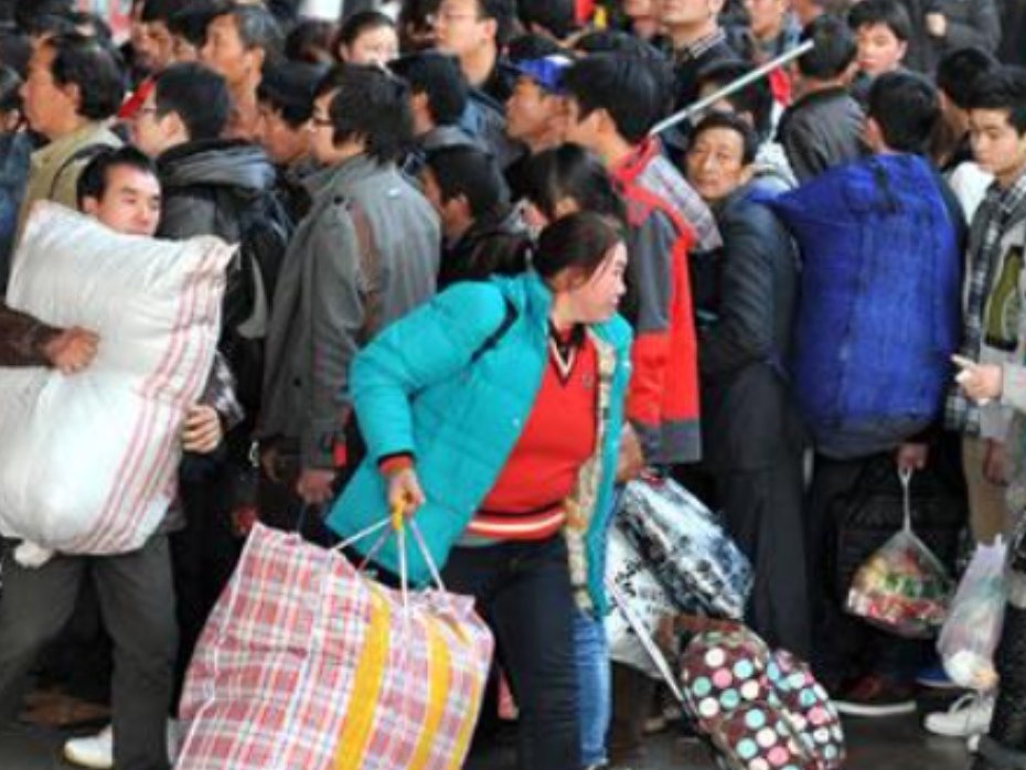 打工人返乡过年，有哪些令人破防的瞬间？