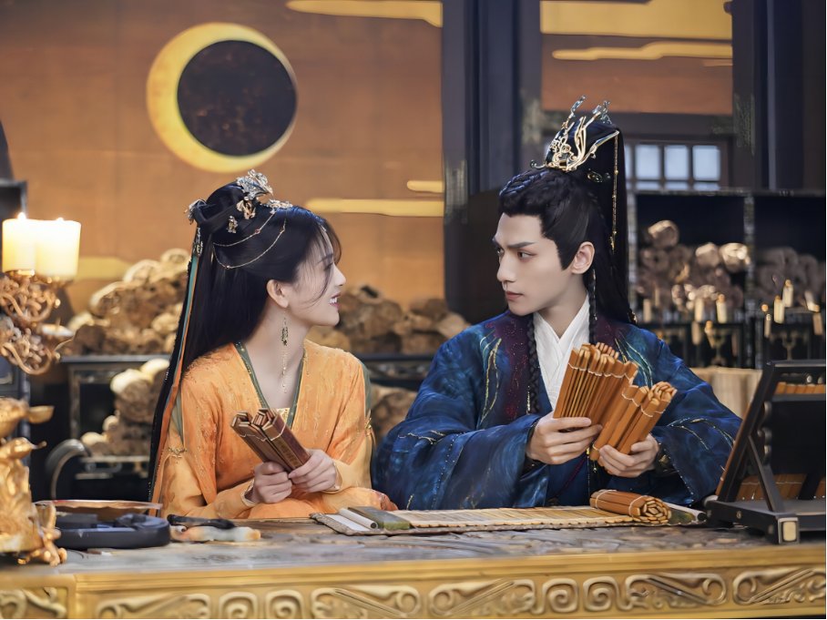 电视剧《长月烬明》什么时候更新？