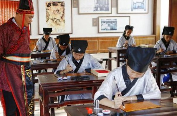 古人指的中举是什么