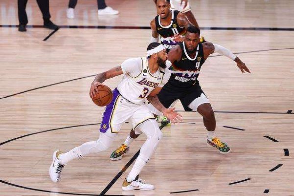 NBA中 所说的 “黑七”“黑八”什么意思？