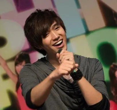 2013快乐男声北京赛区11强   小李敏镐运动员引惊叫