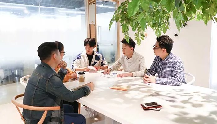 红颜知己是什么意思 红颜知己的意思