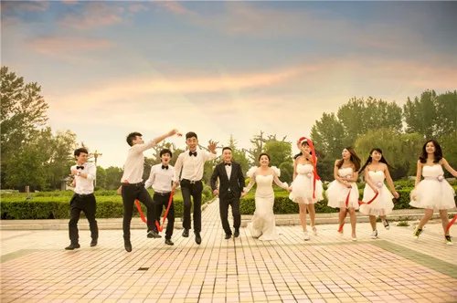 伴郎有什么讲究 当伴郎需要注意什么