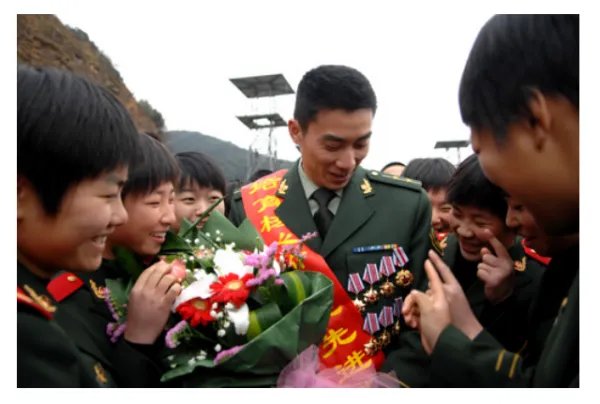 军功章佩戴的规定和方法