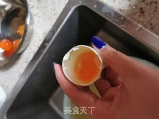 蛋黄月饼
