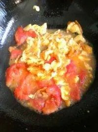 番茄炒蛋应该怎么做？