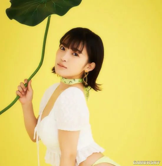 写真女星天木纯被疑整型 晒上半身x光照自证纯原装