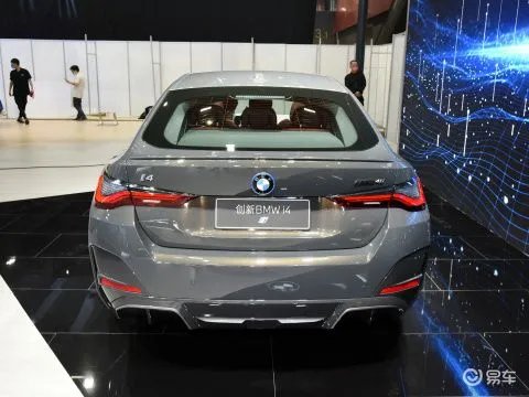 2022款宝马i4正式上市,哪一款更值得入手?