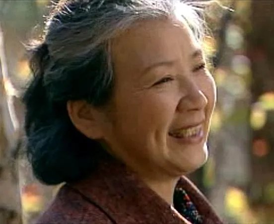 曹翠芬的早年经历