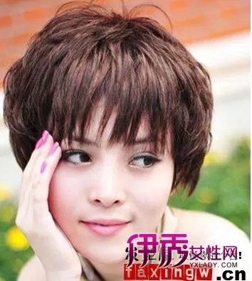 可爱女生齐肩短发发型图片