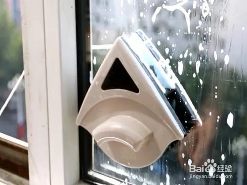 擦玻璃神器如何使用