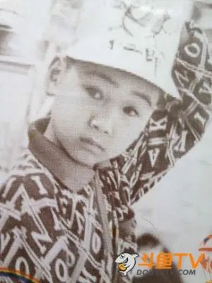 誓约胜利之剑丶的照片谁有！