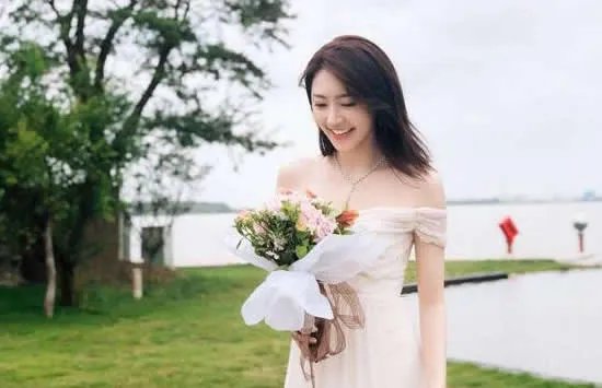 黄梦莹个人资料年龄及老公是谁