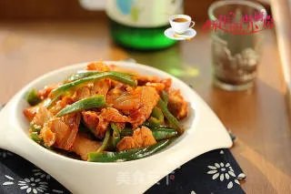 辣白菜炒五花肉