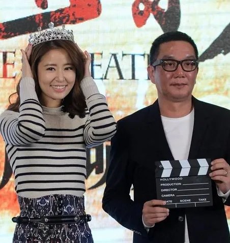 叶伟信和叶伟民同为鬼才导演  影片偏爱注入港人本土特色