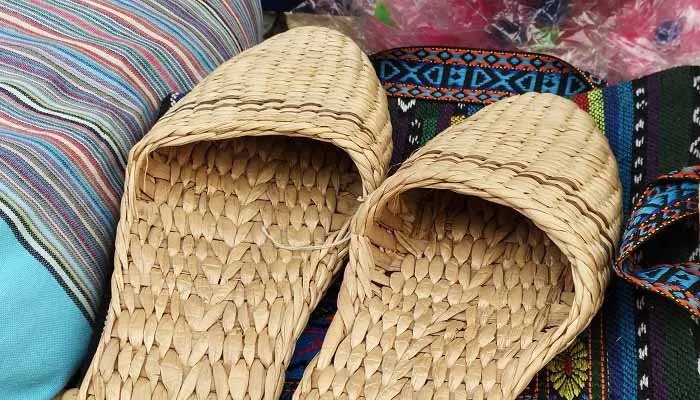 郑人买履的故事 郑人买履的概括