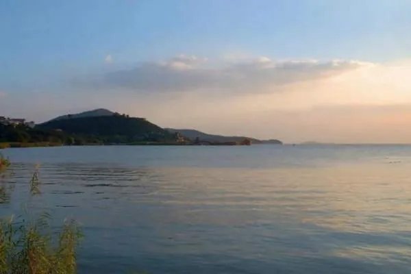 五湖是指哪五湖？