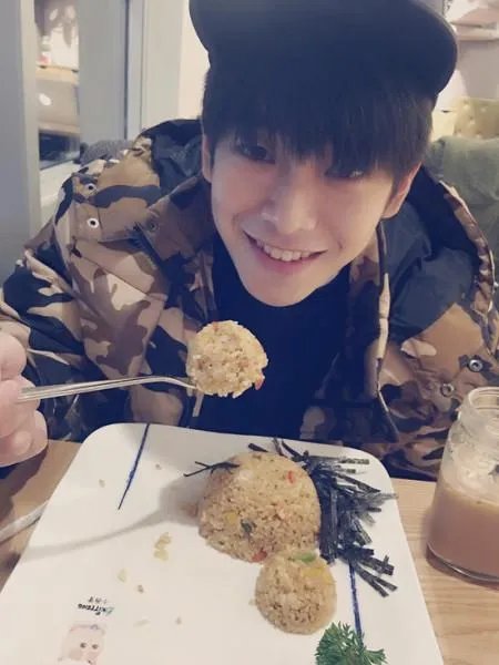 参加《演员的诞生》表现不俗的彭昱畅，你觉得他怎么样？