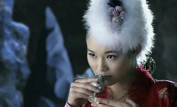 金鼻白毛老鼠精是什么身份？为何敢叫半截观音？