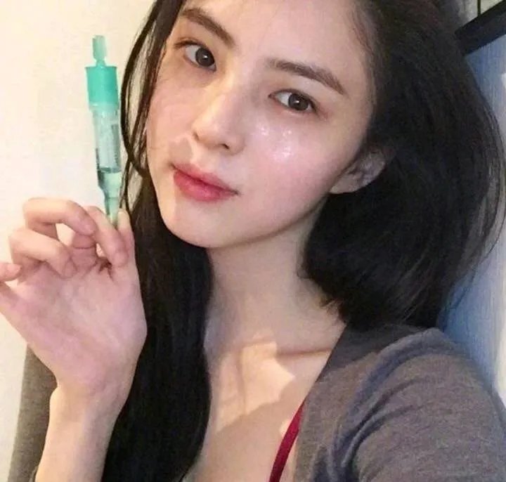 韩素希个人资料简介图片 韩素希的父母是谁家庭背景显赫是真的吗