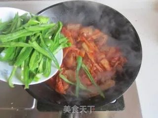 辣白菜炒五花肉
