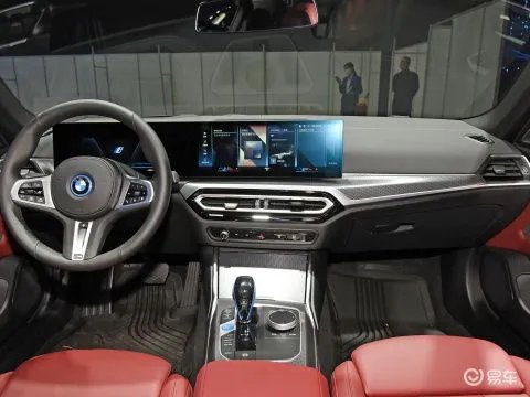 2022款宝马i4正式上市,哪一款更值得入手?