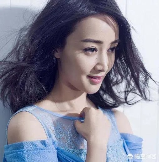 如何评价原央视主持人、演员赵子琪？