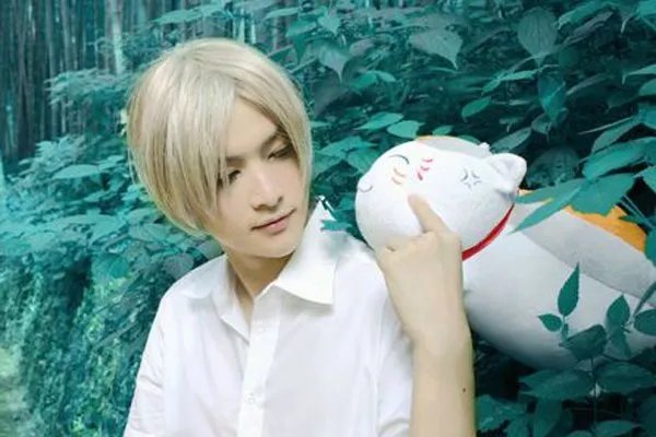 cosplay小小白老婆资料 老婆从萝莉走向了性感妩媚