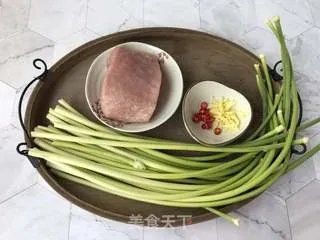 蒜薹炒肉