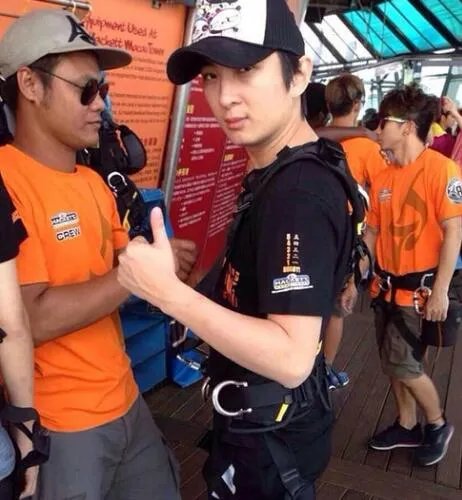 王思聪身高175cm不到  揭秘王思聪的真实身高