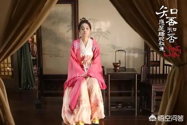 《知否》中明兰用泥巴阻止墨兰私会，这么做有什么隐藏的目的？