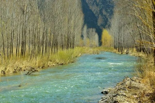 百里画廊是北京吗