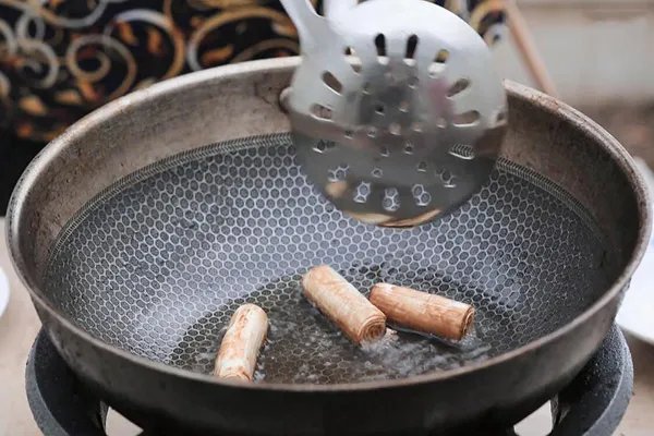 海参怎么做好吃 葱烧海参的做法