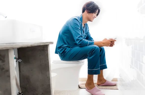 梦到自已拉屎什么预兆 梦到自已拉屎是什么意思