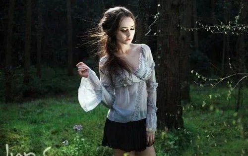 女神般的存在！巴西14岁清纯嫩模写真大放送