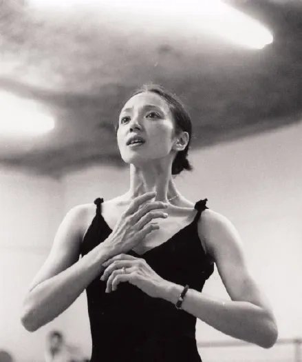 外交部哀悼日本第一代白毛女喜儿扮演者：艺术无国界！