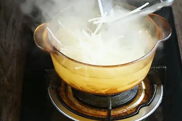 土豆丝怎么凉拌 凉拌土豆丝的做法