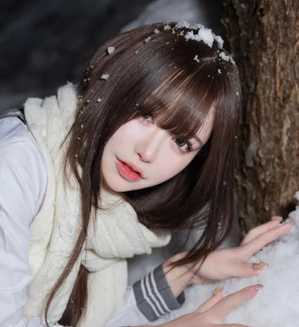 妩媚动人的性感尤物！熟女系岛国小姐姐白田まい美照