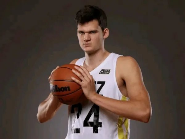 美国男篮国家队名单