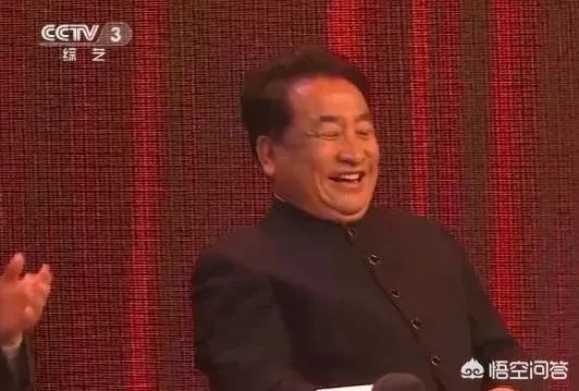 金霏把《虎口遐想》改成《姜昆掉老虎洞里》，你有何评论？