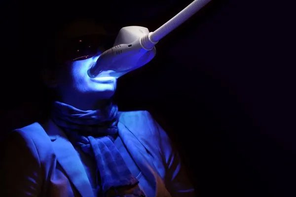 冷光美白牙齿一般需要多少钱