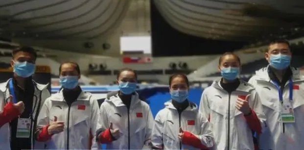 中国体操队全副武装抵达日本，你觉得这是不尊重对方吗？