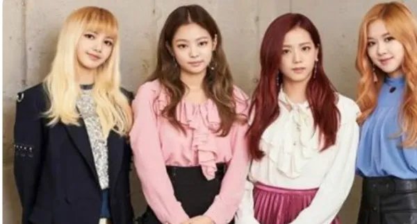 black pink成员介绍jennie?