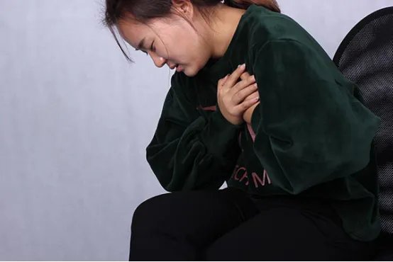 年轻人心肌梗塞的前兆有哪些