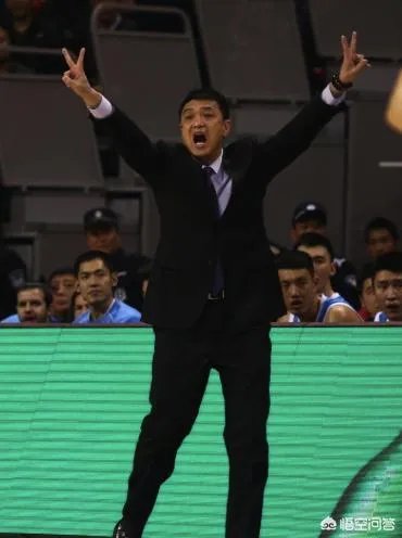 闵鹿蕾是一个怎样的人?