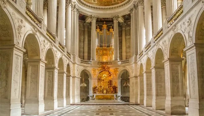 世界上最大的宫殿是什么宫 世界上最大的宫殿是什么宫殿