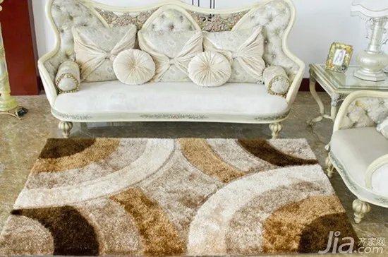 如何进行地毯清洗 地毯清洗方法大全