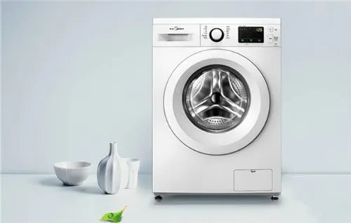 洗衣机排水阀在哪个位置