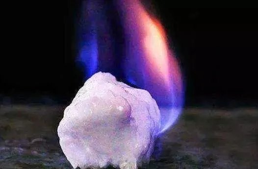 甲烷燃烧的化学方程式是什么？