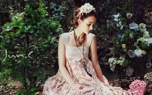 女神般的存在！巴西14岁清纯嫩模写真大放送